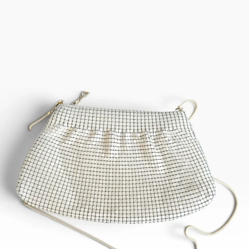 Vintage 70s 80s White Enamel Metal Mesh Evening Purse Metal Chain Hong Kong